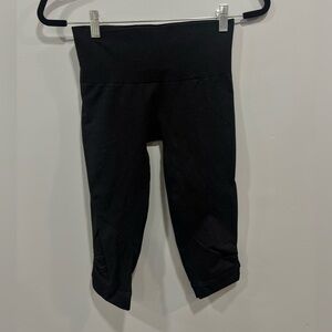 Lululemon Seamless Crop Leggings